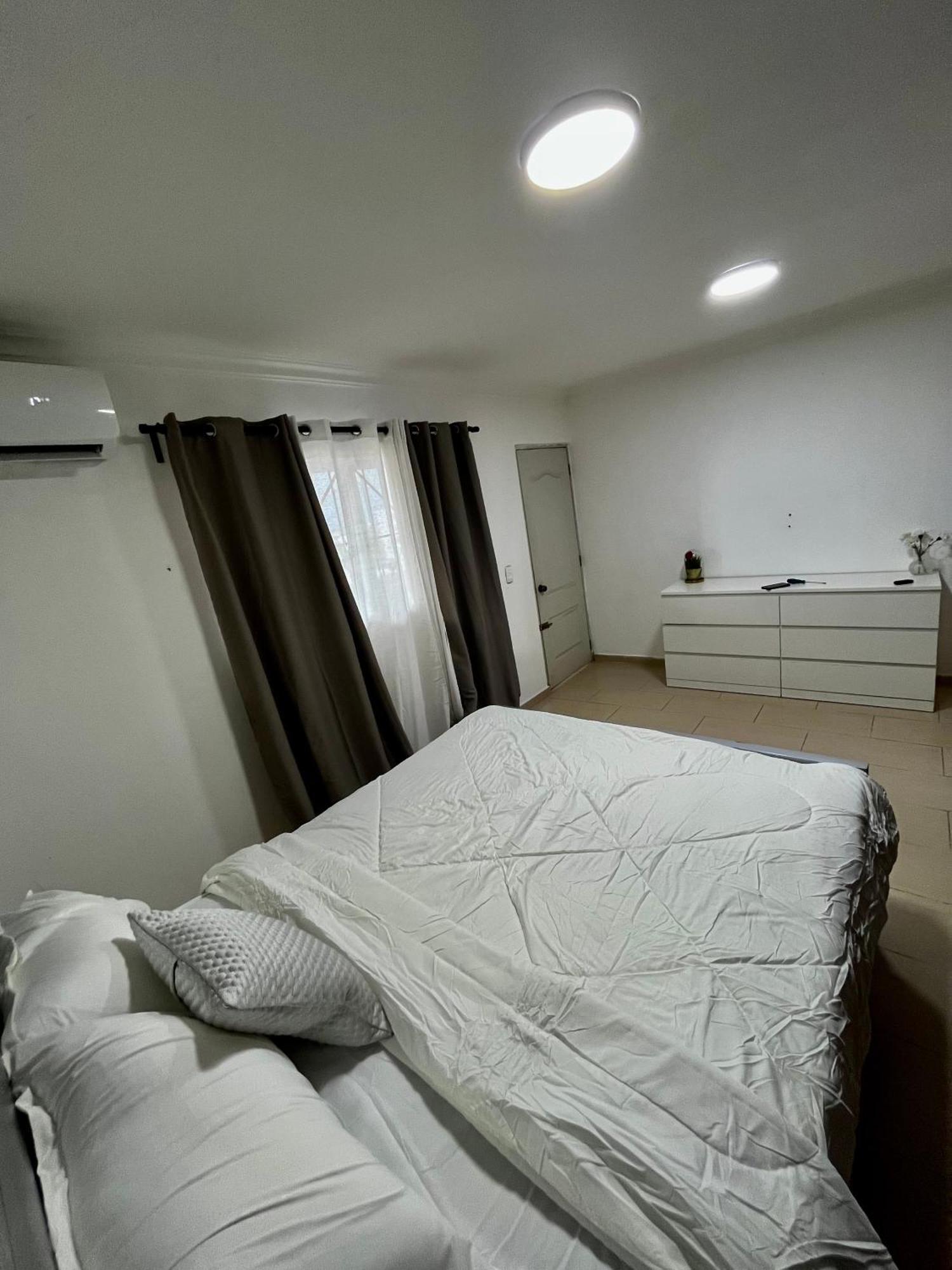 ホテル Residencial Ana Maria サントドミンゴ エクステリア 写真